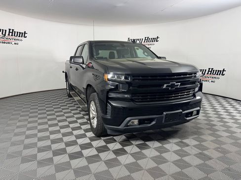 Used 2022 Chevrolet Silverado 1500 RST image 7