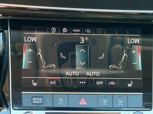 Used 2022 Audi Q7 Premium Plus w/ Premium Plus Package image 35