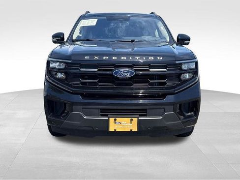 Certified 2025 Ford Expedition Max Active AWD/4WD image 4