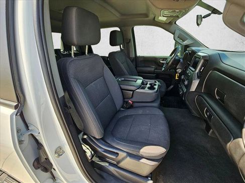 Used 2022 Chevrolet Silverado 2500 Custom w/ Custom Convenience Package RWD image 19
