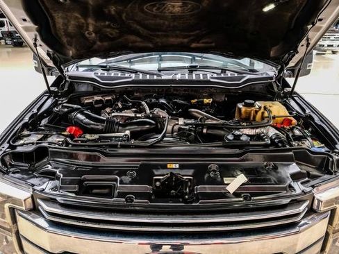 Used 2018 Ford F250 Lariat w/ Lariat Value Package image 7