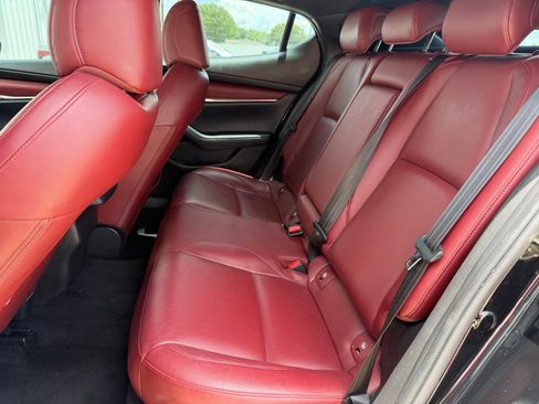 Used 2022 MAZDA MAZDA3 s FWD image 22