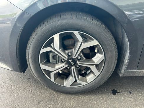 Used 2019 Kia Forte LXS FWD image 20