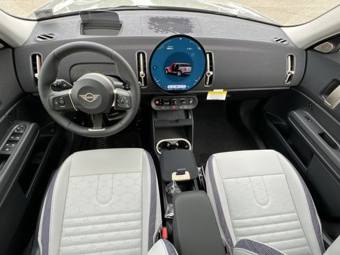 Certified 2025 MINI Cooper Countryman S AWD/4WD image 27