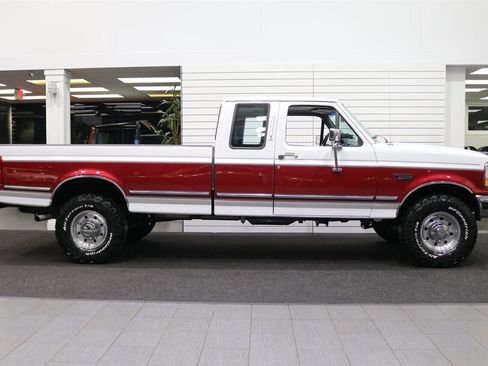 Used 1995 Ford F250 XLT image 5