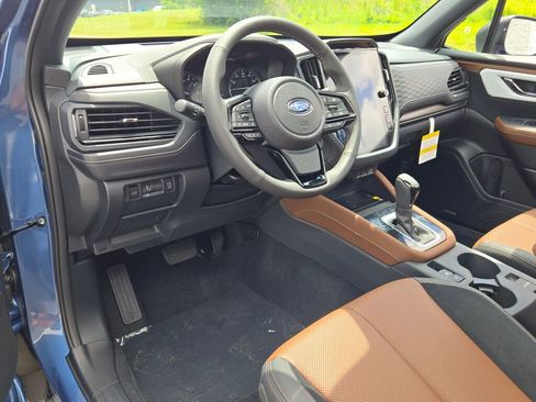 New 2025 Subaru Forester Touring w/ Popular Package - Touring image 22