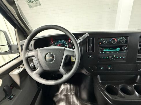 Used 2024 GMC Savana 2500 w/ Driver Convenience Package RWD image 8