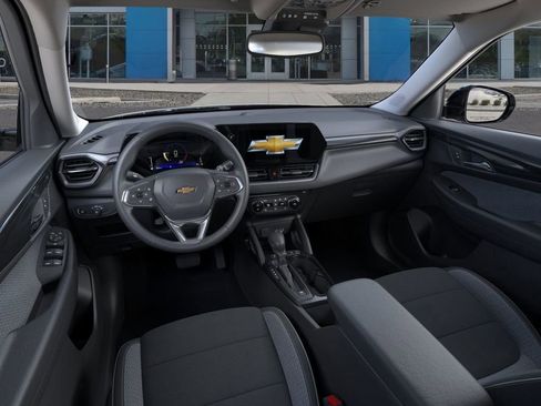 New 2025 Chevrolet TrailBlazer LT w/ Convenience Package image 29