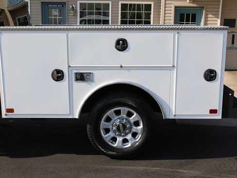 Used 2023 Ford F250 XLT AWD/4WD image 39