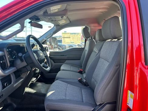 New 2026 Ford F250 XL w/ XL Off-Road Package image 9