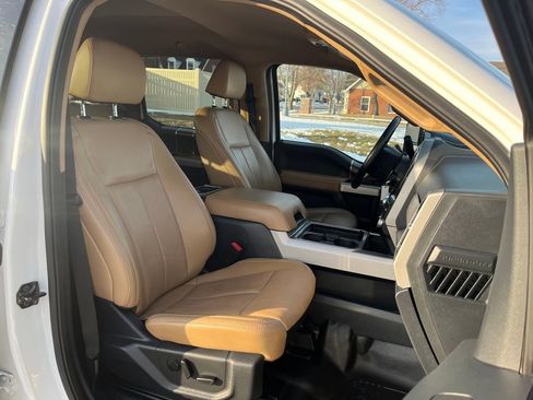 Used 2022 Ford F250 Lariat w/ Chrome Package image 20