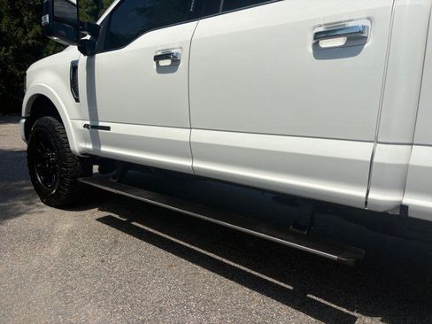 Used 2020 Ford F350 Platinum w/ Tremor Off-Road Package AWD/4WD image 16