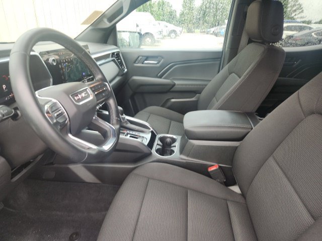 Used 2025 GMC Canyon Elevation w/ Convenience Package RWD image 8