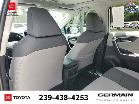 Used 2025 Toyota RAV4 XLE w/ Convenience Package FWD image 22