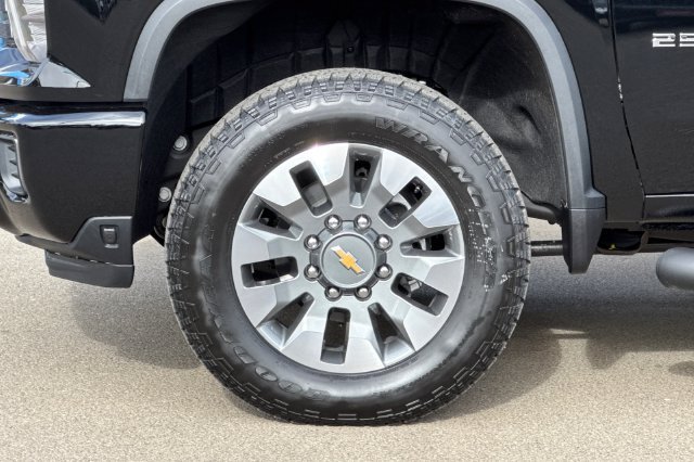 New 2026 Chevrolet Silverado 2500 Custom w/ Custom Value Package AWD/4WD image 38