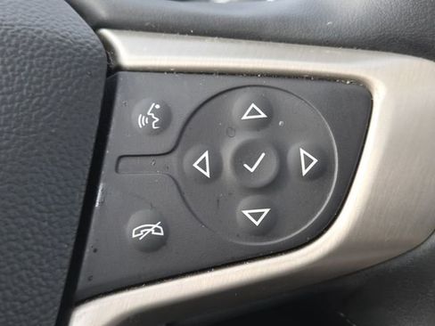 Used 2023 GMC Acadia Denali image 14