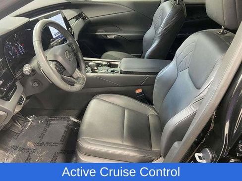 Used 2024 Lexus RX 350 Premium Plus image 11