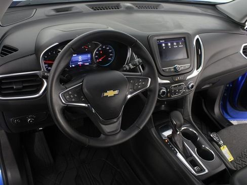 Used 2024 Chevrolet Equinox LT w/ LPO, Floor Liner Package image 8