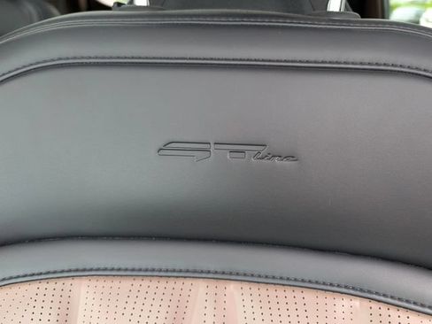 Used 2024 Kia EV9 GT-Line AWD/4WD image 12