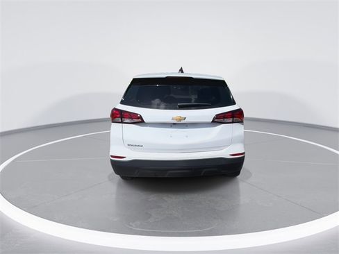 Certified 2024 Chevrolet Equinox LS w/ Driver Confidence II Package image 10