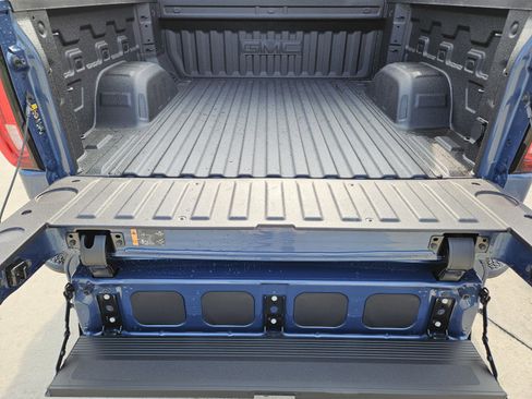 New 2026 GMC Sierra 1500 Denali w/ Denali Reserve Package AWD/4WD image 22