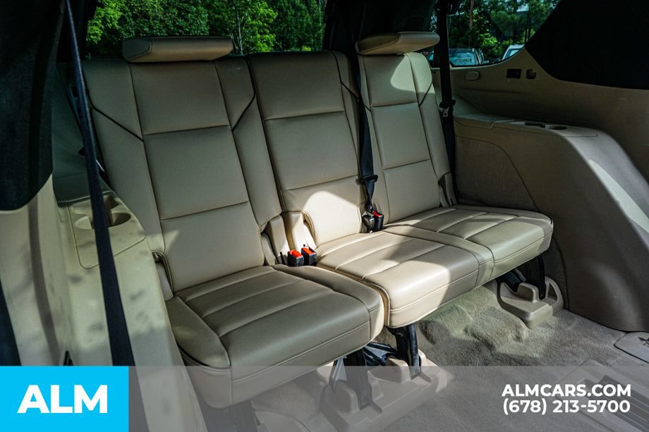 Used 2023 Cadillac Escalade Premium Luxury w/ Performance Package AWD/4WD image 27