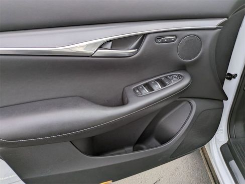 Used 2024 INFINITI QX50 Luxe image 15