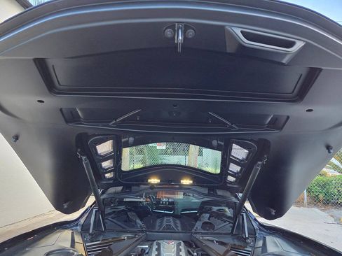 Used 2021 Chevrolet Corvette Stingray Preferred Cpe w/ Z51 Performance Package RWD image 12
