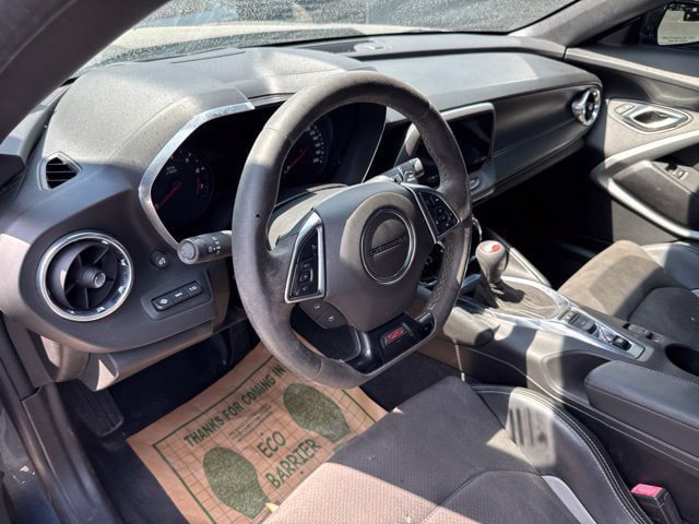 Used 2019 Chevrolet Camaro SS RWD image 9