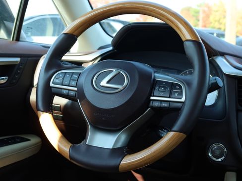 Used 2017 Lexus RX 350 FWD w/ Premium Package image 5