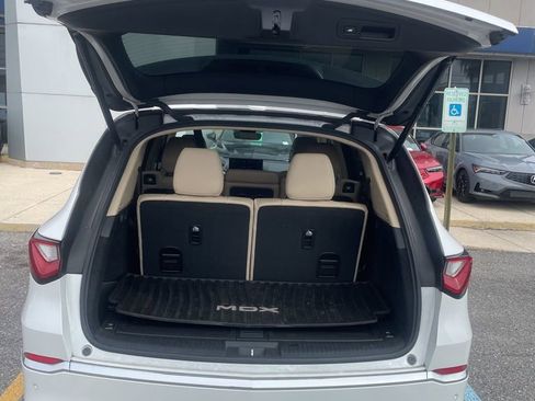 Used 2024 Acura MDX FWD w/ Technology Package image 10