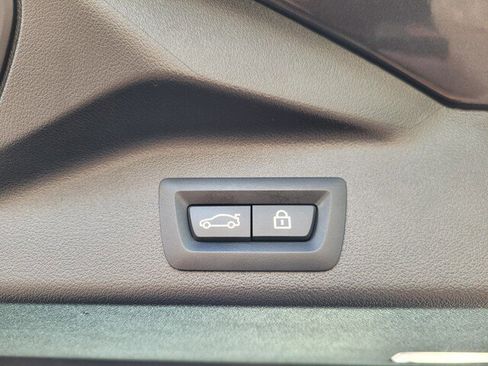 Used 2023 BMW X5 xDrive40i image 10