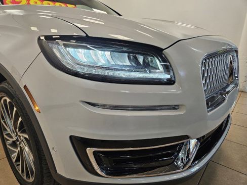 Used 2019 Lincoln Nautilus Reserve image 36