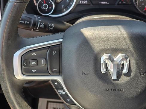 Used 2025 RAM 1500 Big Horn AWD/4WD image 16