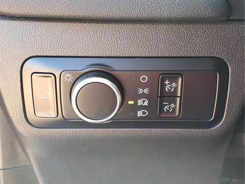 Used 2023 Ford Escape ST-Line w/ Tech Pack #1 AWD/4WD image 18