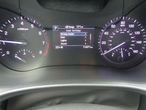 Used 2018 Genesis G80 3.8 image 31