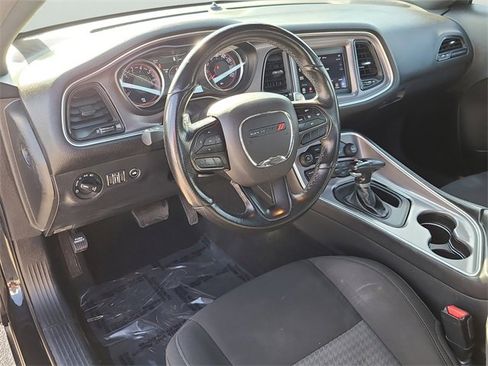 Used 2022 Dodge Challenger GT image 14