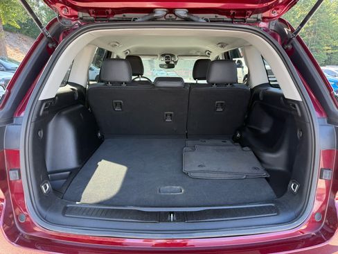 Used 2023 Jeep Grand Cherokee Laredo RWD image 27