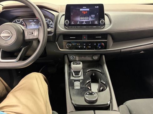 Used 2023 Nissan Rogue S AWD/4WD image 24