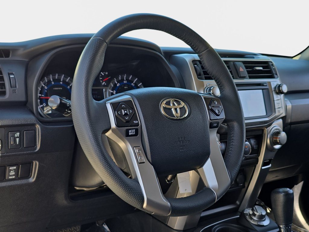 Used 2019 Toyota 4Runner SR5 Premium AWD/4WD image 18