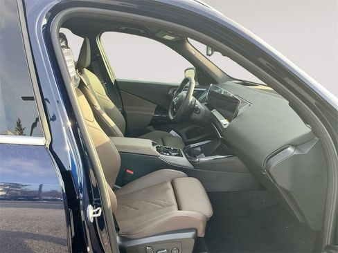 New 2026 BMW X3 xDrive30 w/ Premium Package image 15