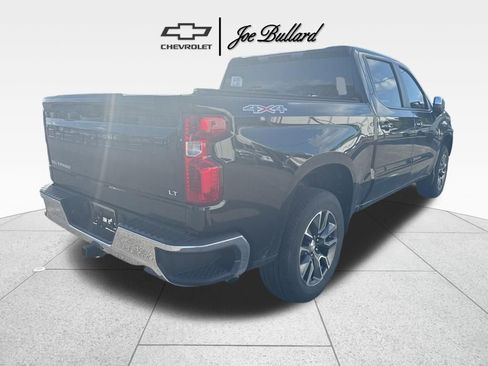 Used 2024 Chevrolet Silverado 1500 LT image 7