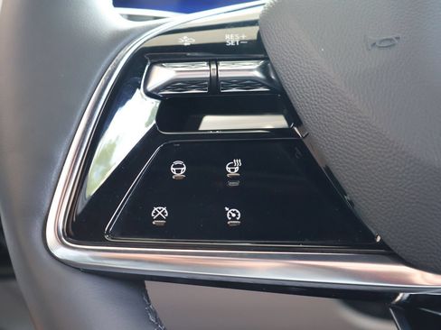 Certified 2023 Cadillac Lyriq 2WD image 24