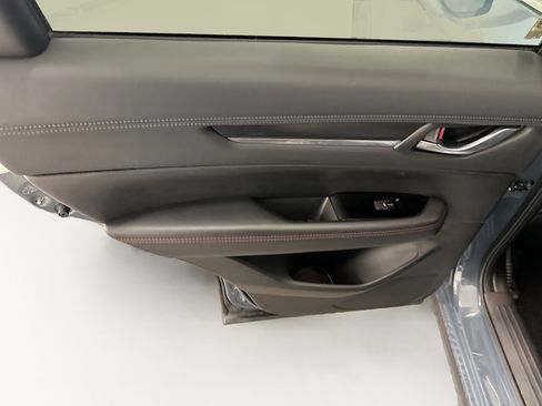 Used 2025 MAZDA CX-5 Carbon Edition image 26