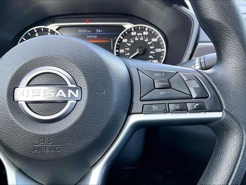 Certified 2025 Nissan Altima 2.5 SV FWD image 25