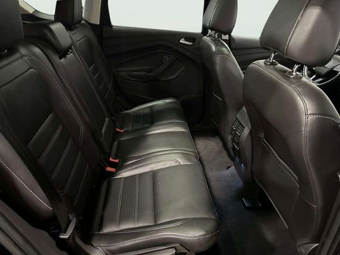Used 2017 Ford Escape Titanium w/ Equipment Group 301A AWD/4WD image 21