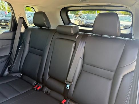 Used 2026 Nissan Rogue SL FWD image 29