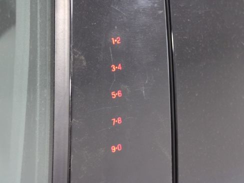 Used 2022 Lincoln Nautilus Reserve image 17