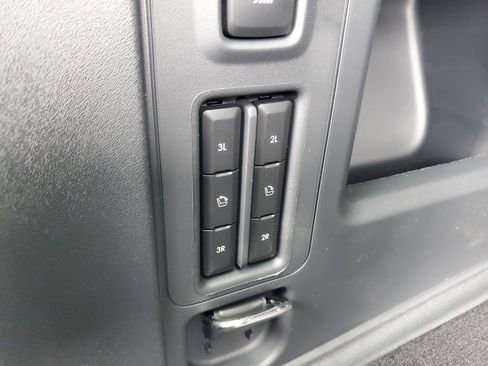 New 2026 Lincoln Navigator Reserve w/ Jet Appearance Package image 34