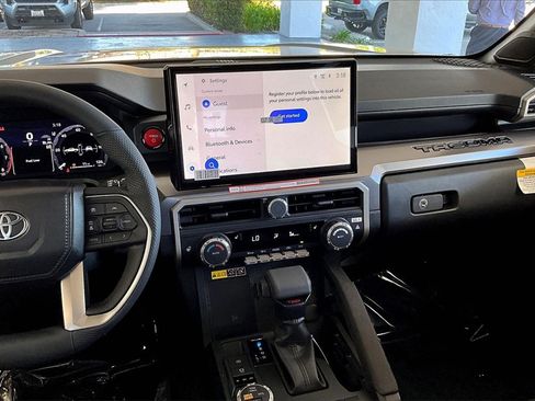 New 2025 Toyota Tacoma TRD Off-Road image 7